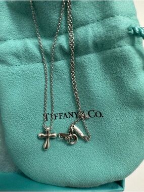 Tiffany & Co. Elsa Peretti Cross Pendant Necklace in Sterling Silver